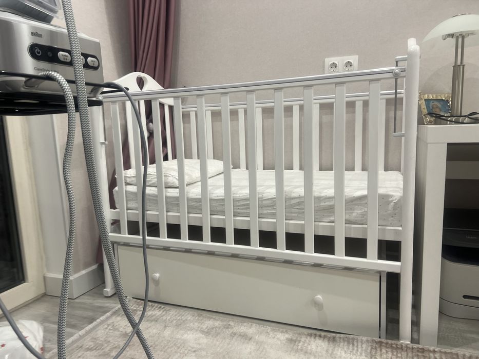 Продам детакую кроватку