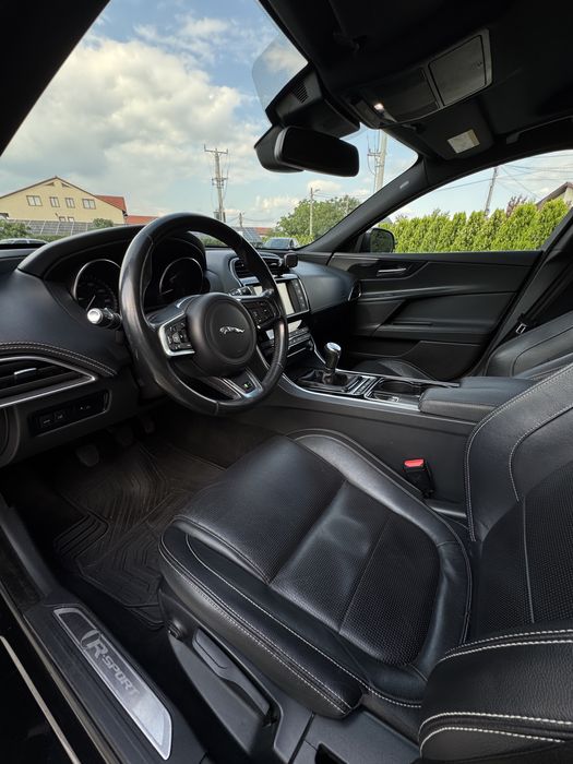 Jaguar XE 2016 20d