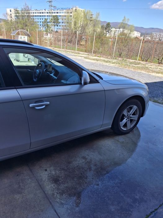 Ауди А4 2.0кубика