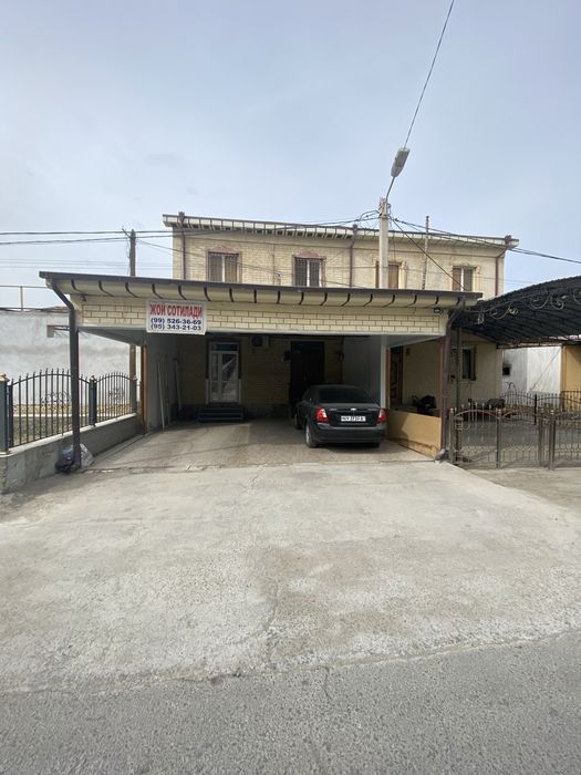 Ярим план ховли жой сотилади