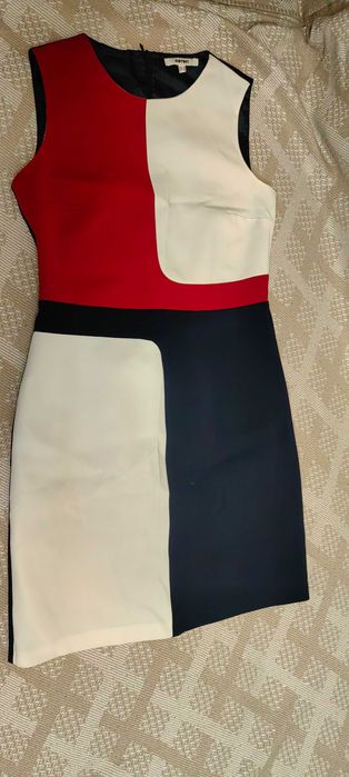 Продам жескую одежду