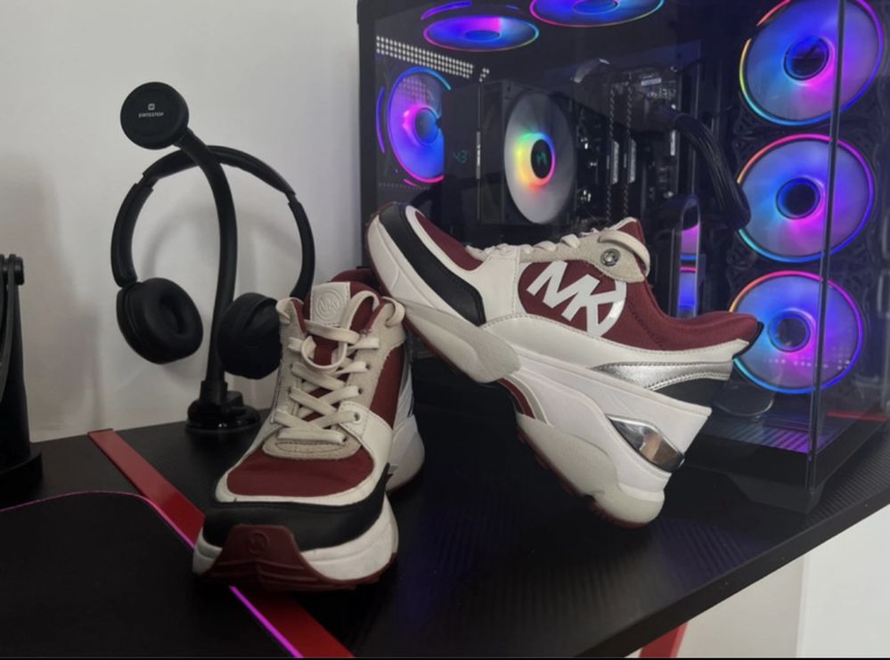Adidasi dama Michael Kors