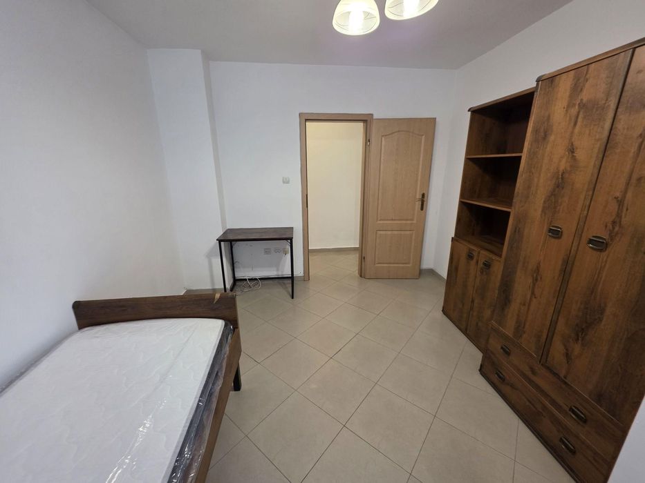 Четиристаен апартамент под наем в ж.к. Изток, 2212251