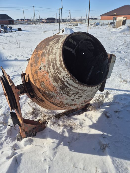 Продам бетонмешалка