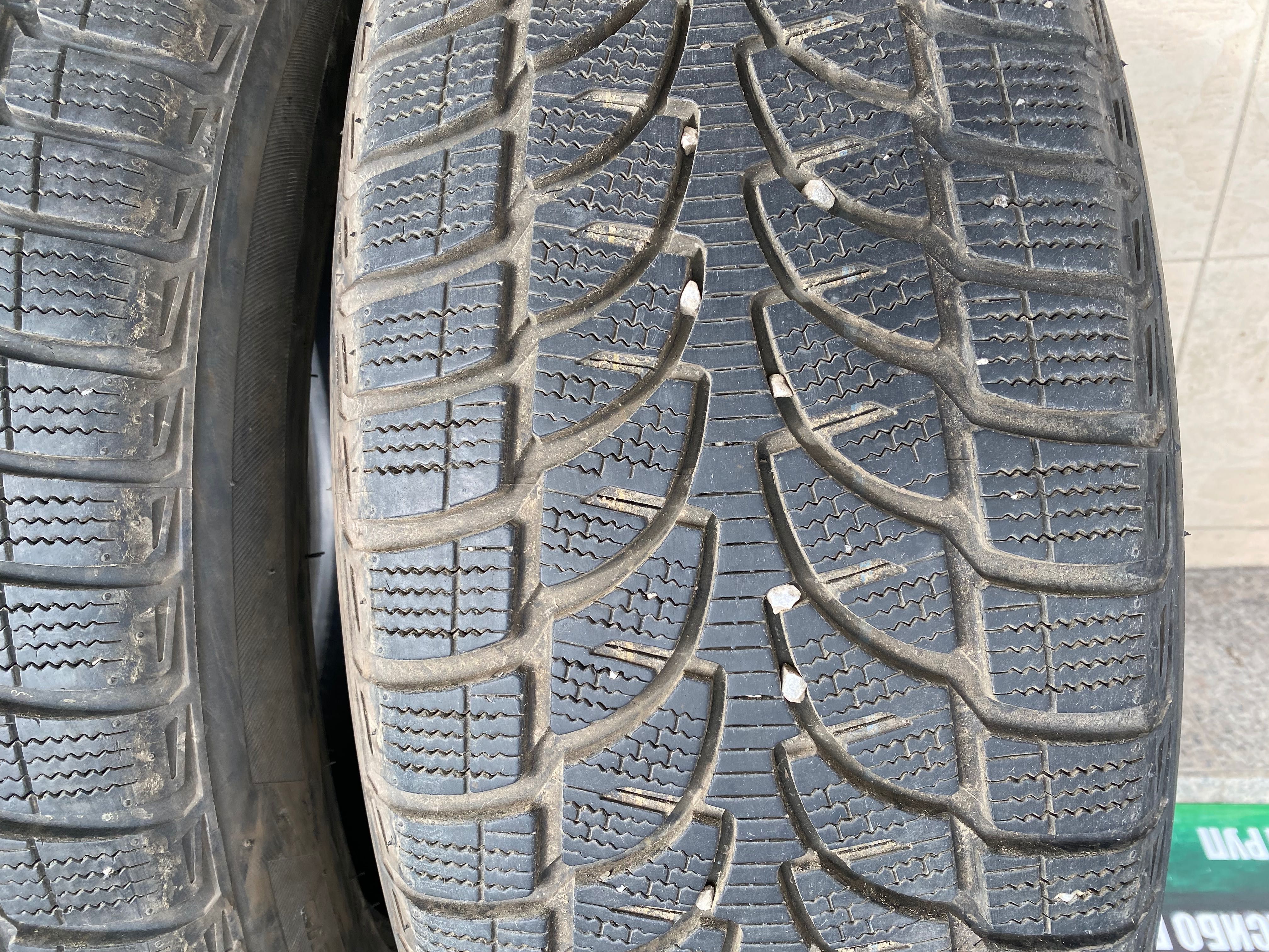 Гуми зимни гума  235/55/19” BRIDGESTONE BLIZZAK LM-80