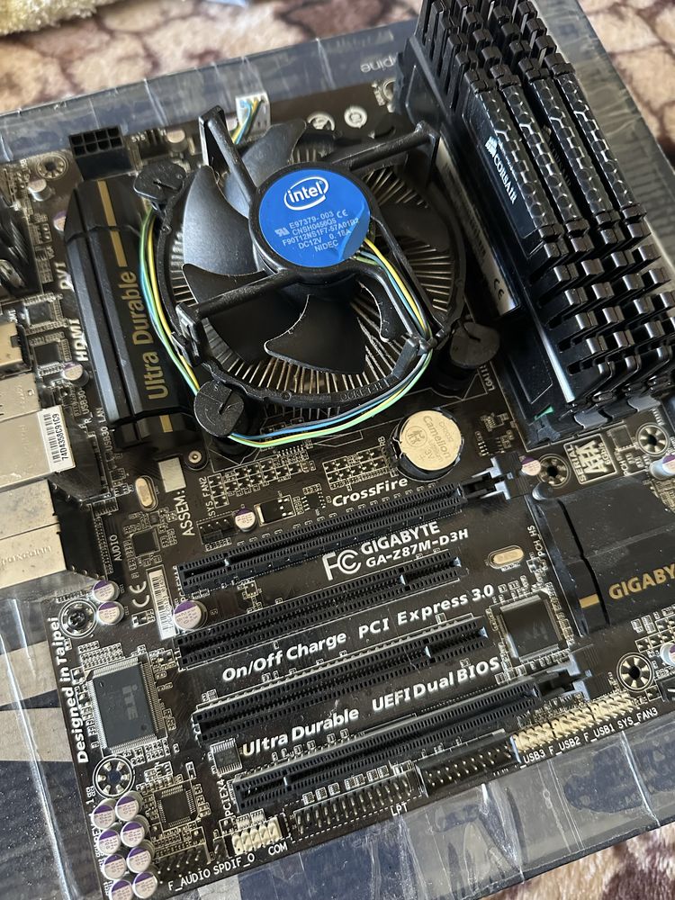 Vand Kit i5 4570 + 16 Gb rami corsair