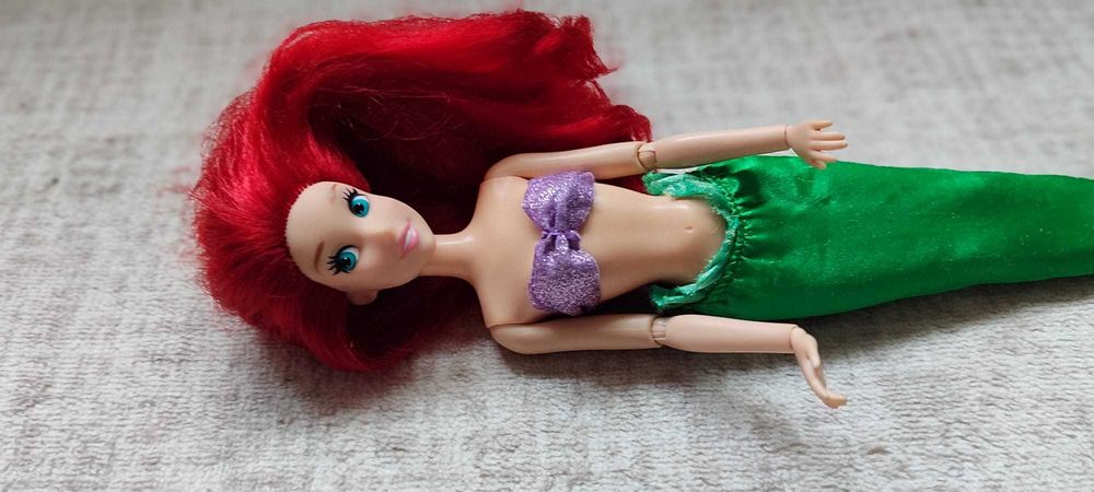 Papupsa mica sirena Ariel printesa Disney