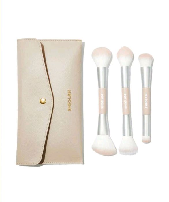 SHEGLAM двустранни четки за грим.

Четка за фондьотен

Четка за коре