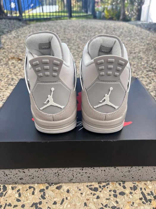 Jordan 4 Frozen Moments (41/42/42.5/44) | Livrare cu verificare