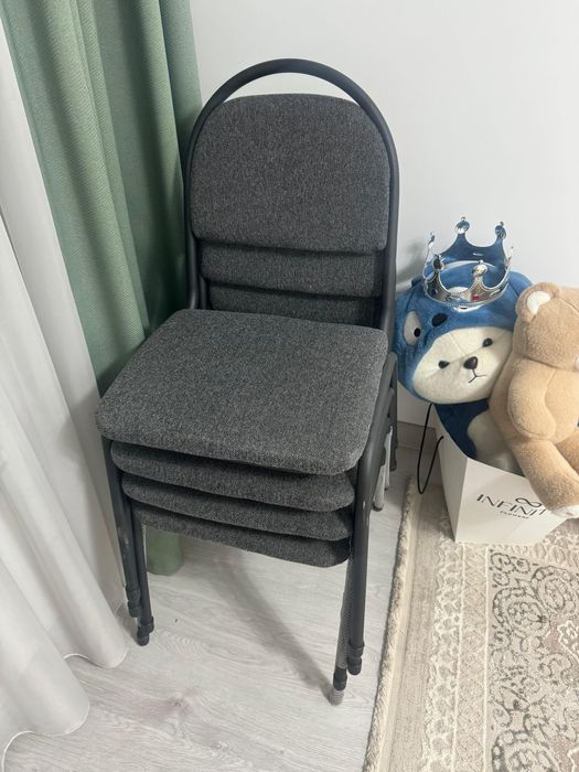 Новые стульчики