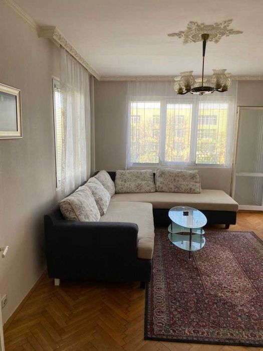 Двустаен апартамент - ж.к.Люлин 9