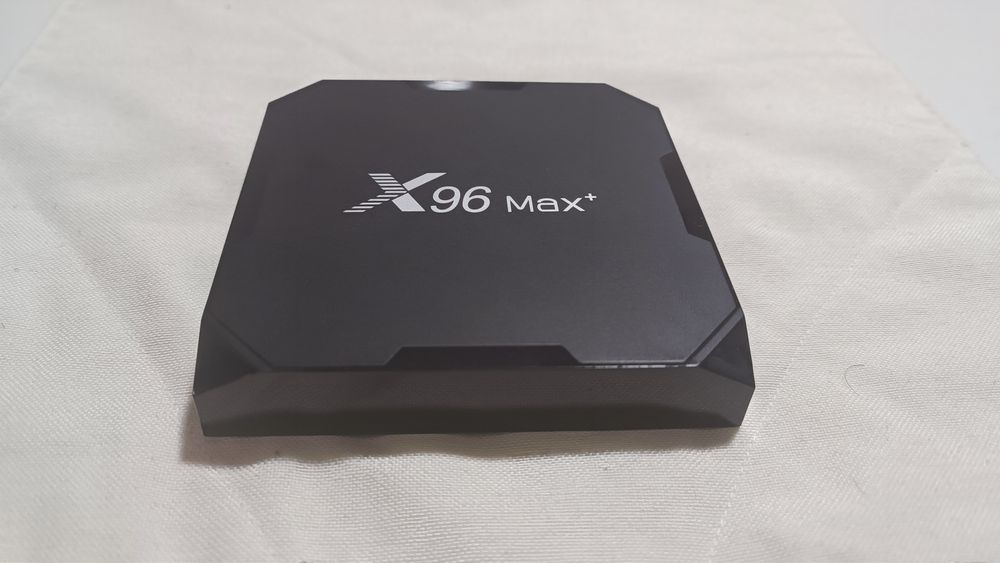 Android TV Box X96 Max Plus - 4GB RAM / 64GB ROM