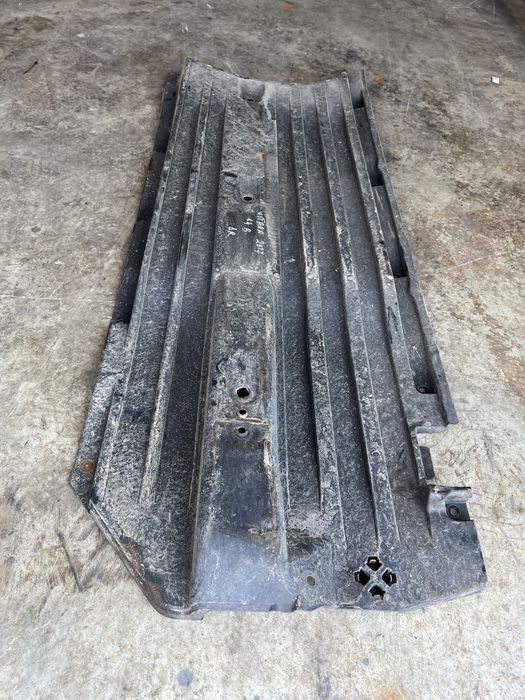 scut lateral dreapta suzuki vitara 2017