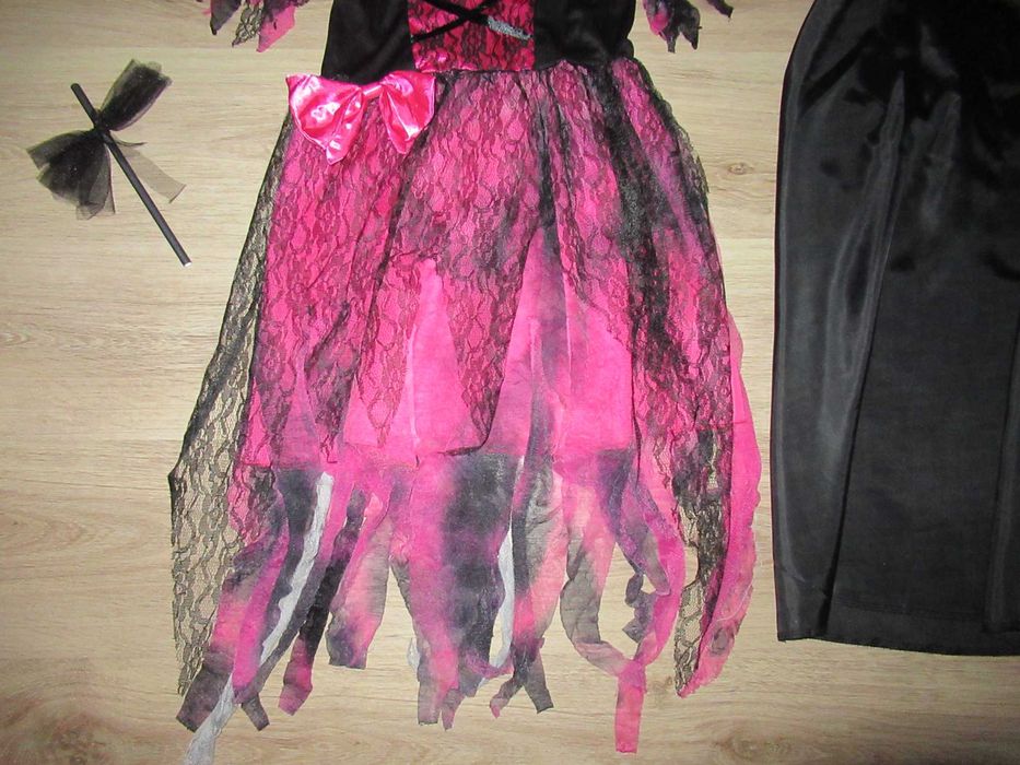 ХЕЛОУИН костюм СТРАХОТНА Рокля в 4 части--140 номер