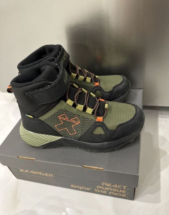 Уникални боти Adidas и Kander
