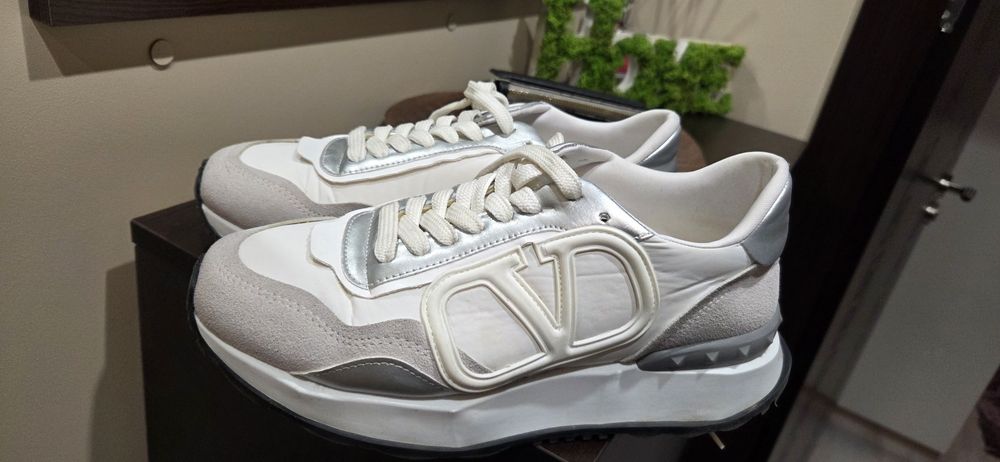 Сникърси Valentino 38