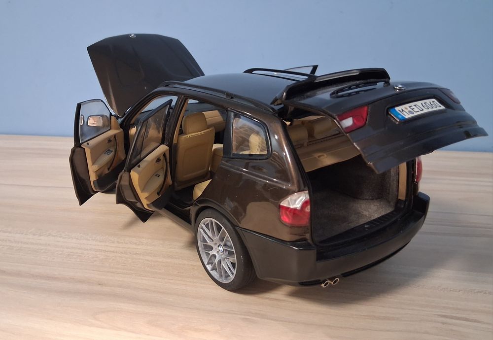 BMW X3 Kyosho 1:18