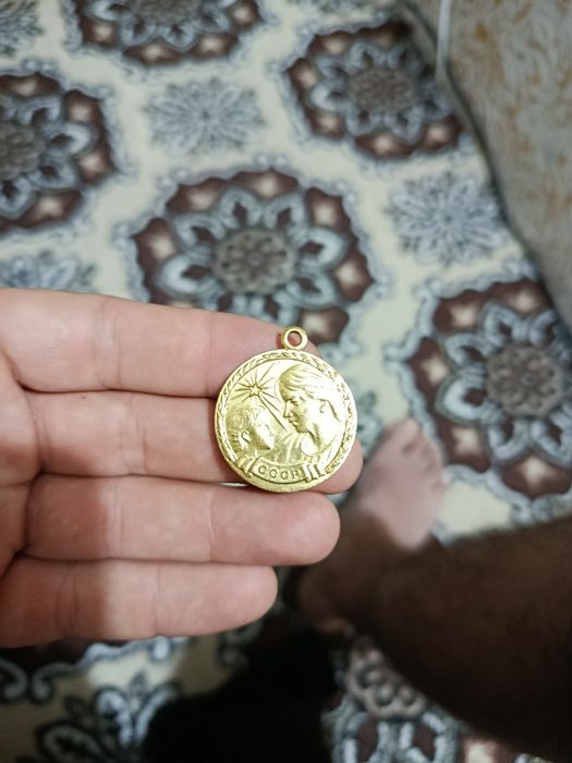 Продам медаль медаль материнства