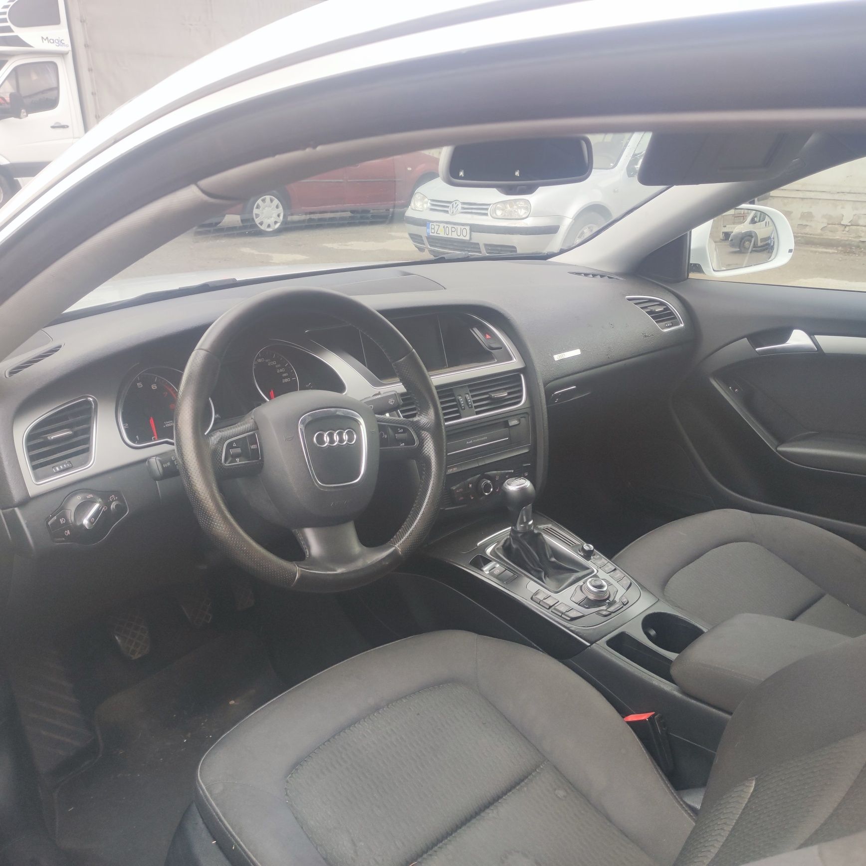 Vand Audi A5 an 2009 motor 2.0 Tfsi