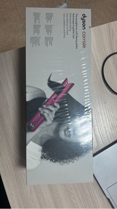 Продам Dyson Corrale