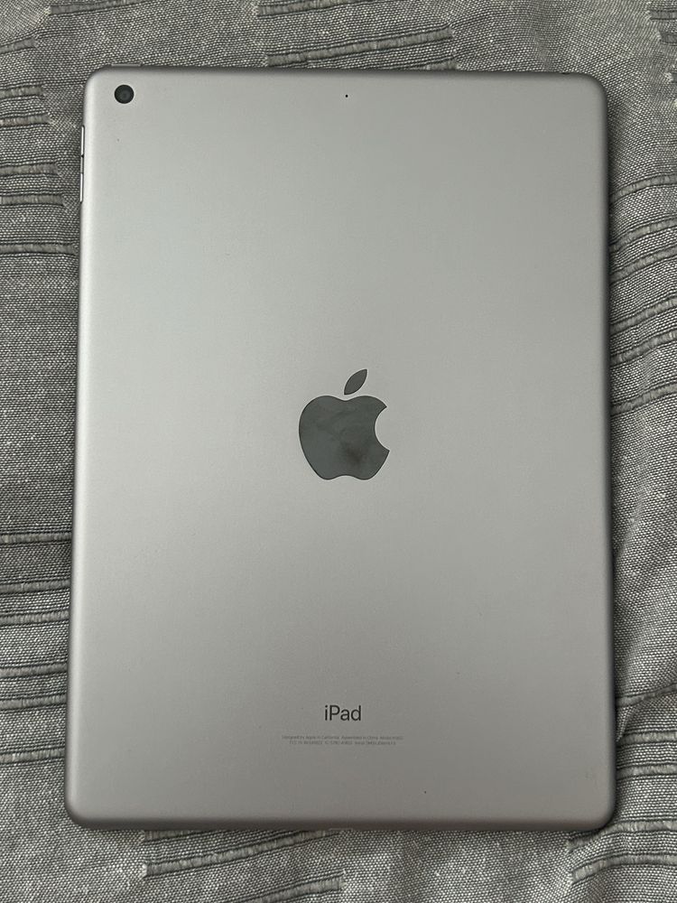 Ipad 5th gen 9.7’ 32gb