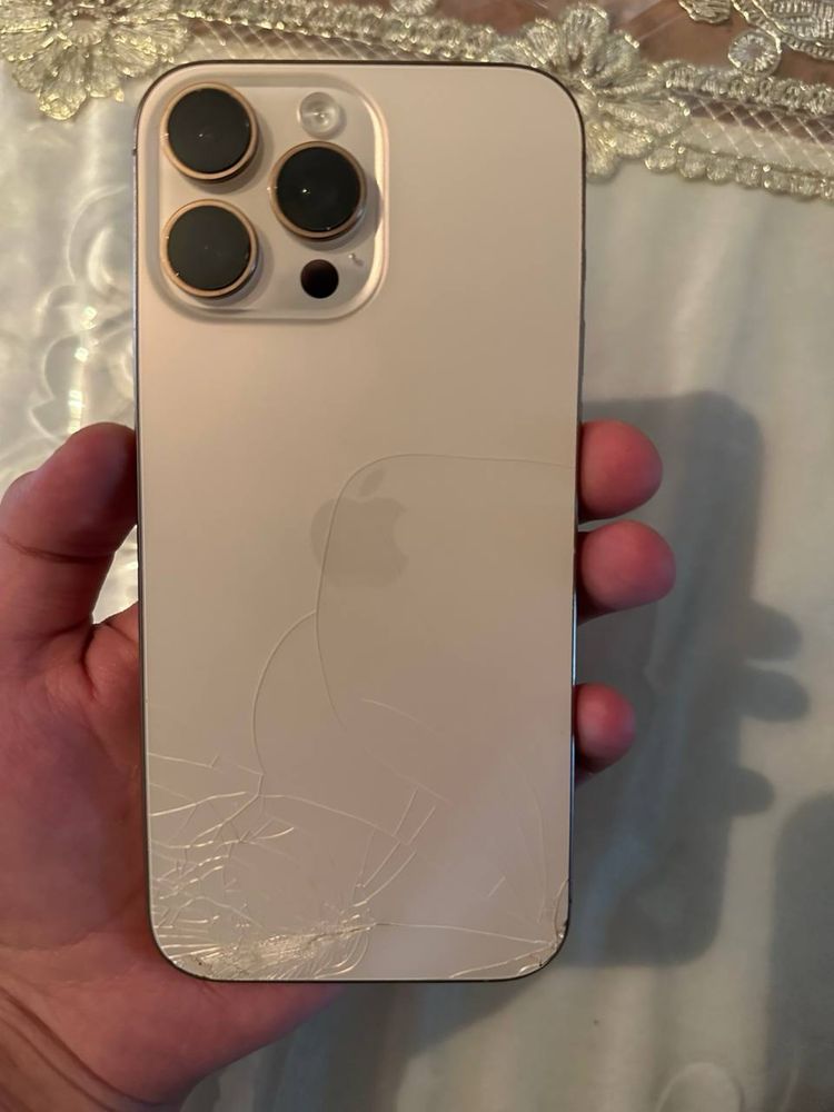 Iphone 16 pro max 256gb simkarta Desert
