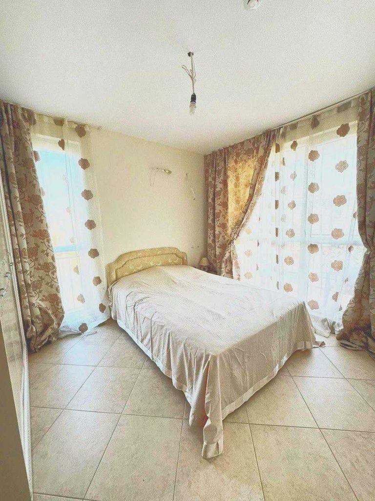 Продава се Тристаен апартамент в к.к. Слънчев бряг - 69 кв.м за 1116 €/кв.м - Снимка #2