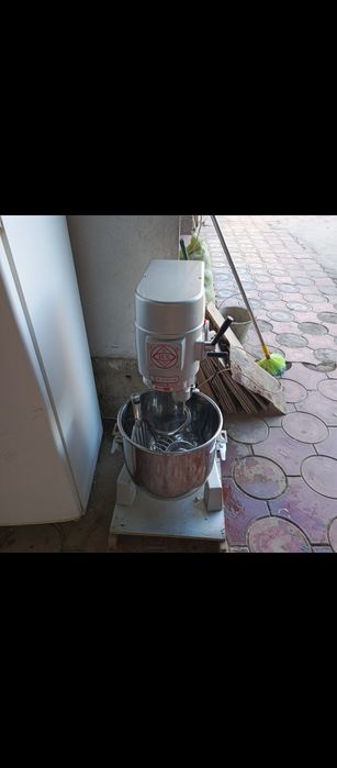 Mikser non va pishiriqlar uchun