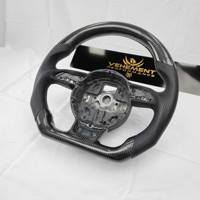 Volan sport din carbon Audi A3 A4 A5 A6 A7 A8 tesit piele perforata