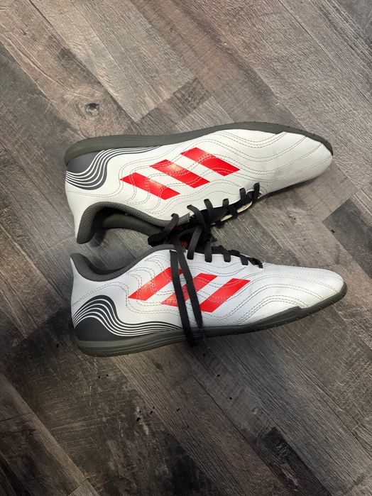 Футболни обувки за зала  -  Adidas Copa