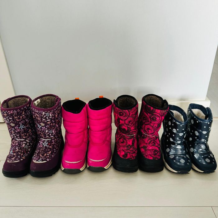 Продам детскую обувь