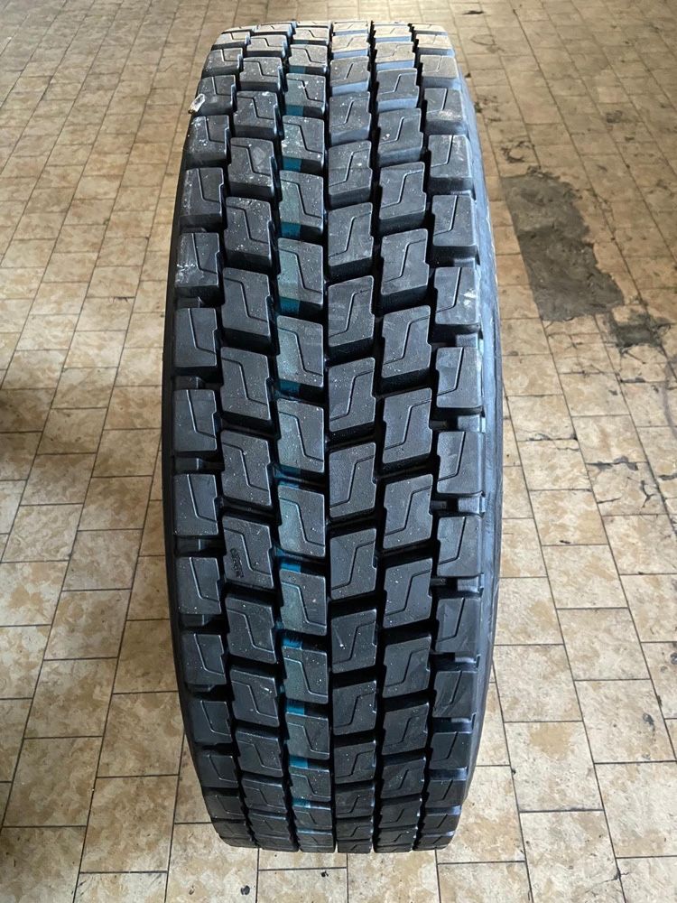 Anvelope 315/80 R22,5 Tracțiune Strada RADBURG TRANSPORT GRATUIT