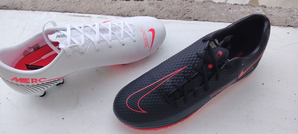 2 perechi de ghete fotbal noi, nepurtate mărimea 40,5