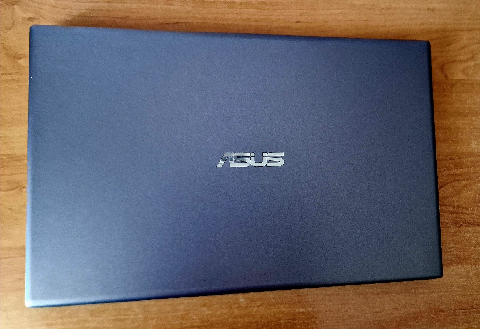 Лаптоп Asus  15.6 FHD