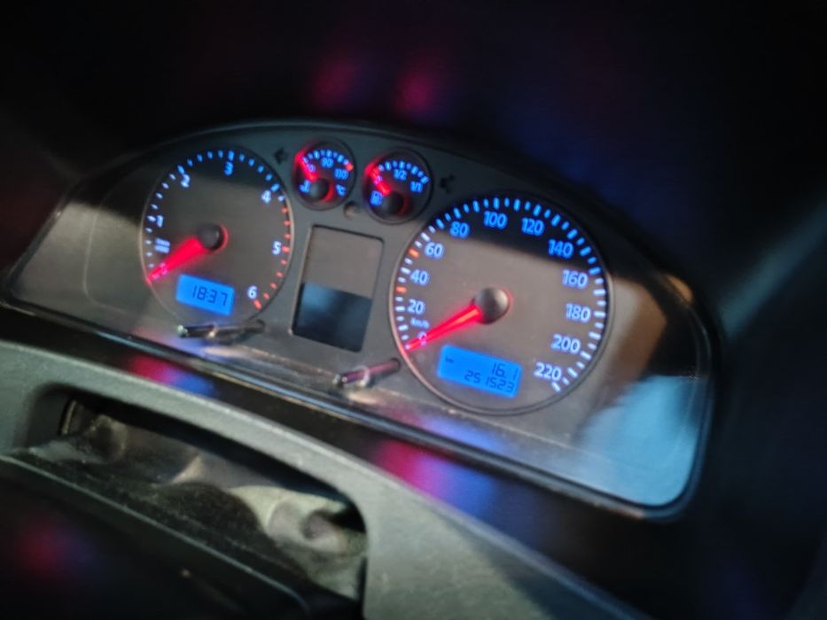 VW T5 2007 motor pe pinioane