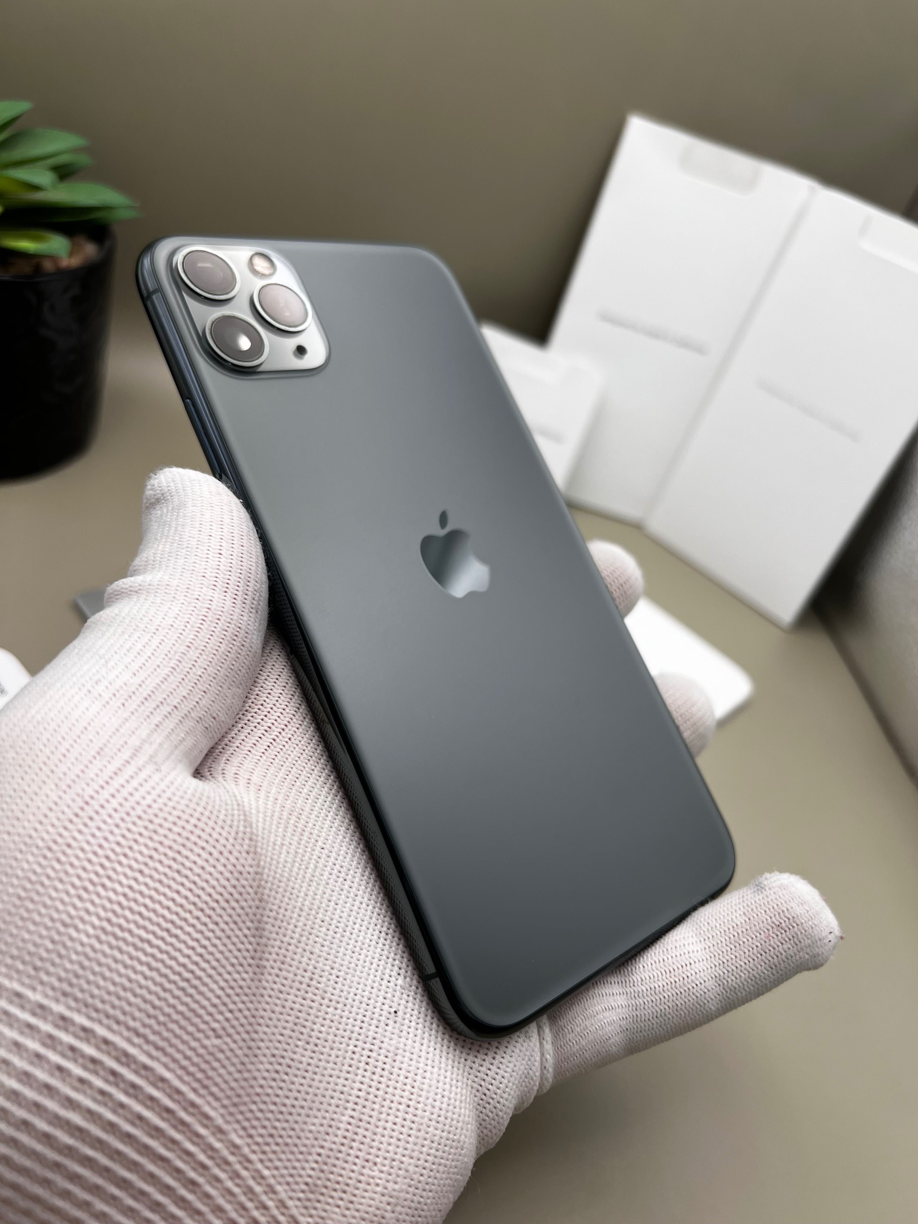 iPhone 11 Pro MAX, за части, iCloud locked - цената е за целия!