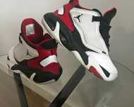 Jordan Max Aura 4, mărimea 40