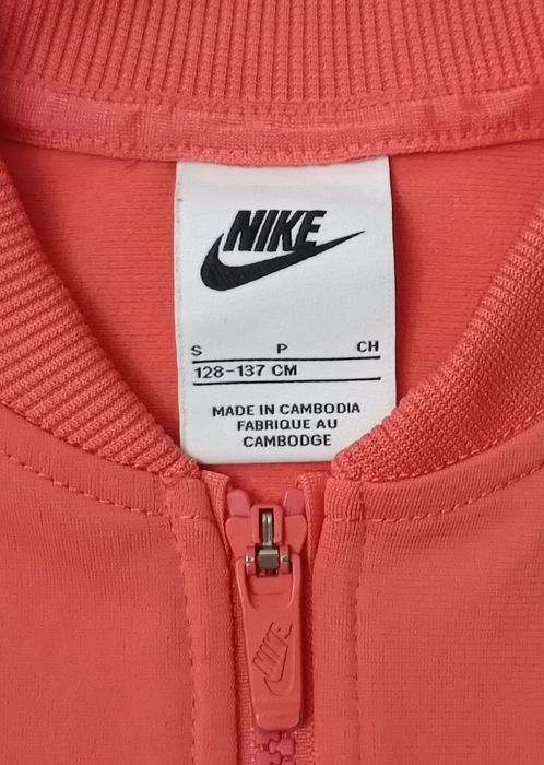 Nike Sportswear Tracksuit оригинален екип ръст 128-137см горно и долно