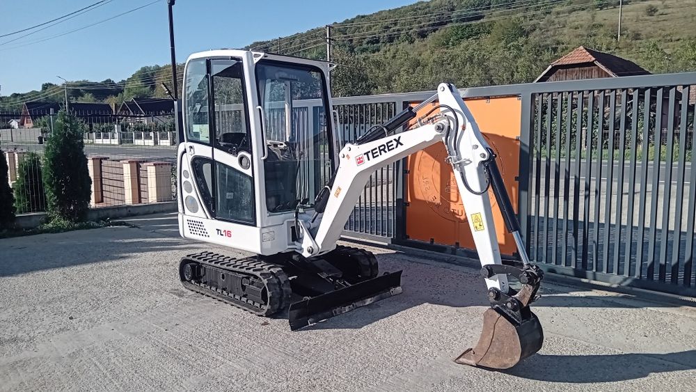 Miniexcavator Terex TC16