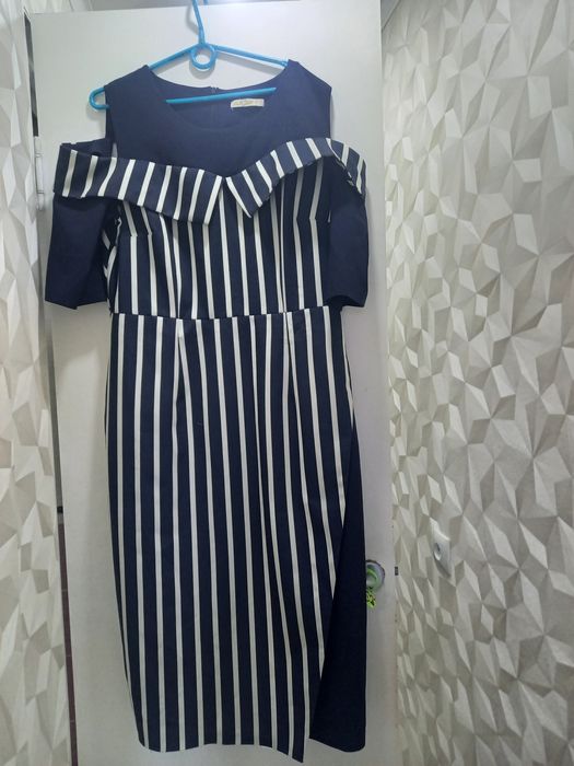 Платье женское нарядное