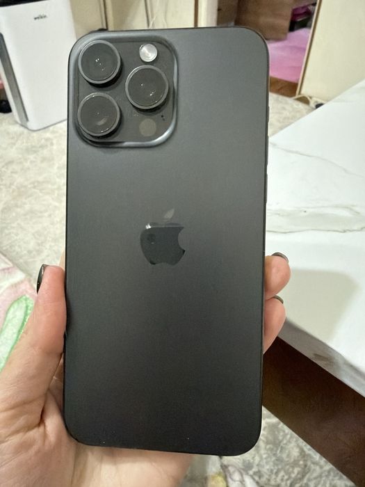 Продам Айфон 15 pro max 256 Гб