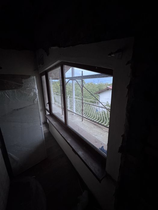 PVC Дограма цвят златист дъб