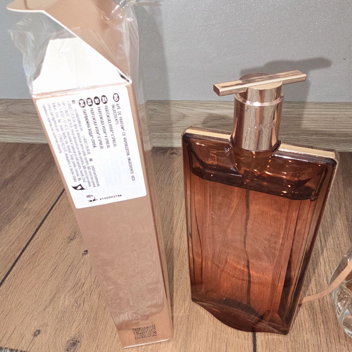 Lancome,Chloe, Bulgari,Montale,Givenchy