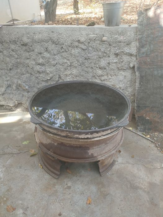 Ассалому алейкум туй,йигин учун катта чугун козон сотилади