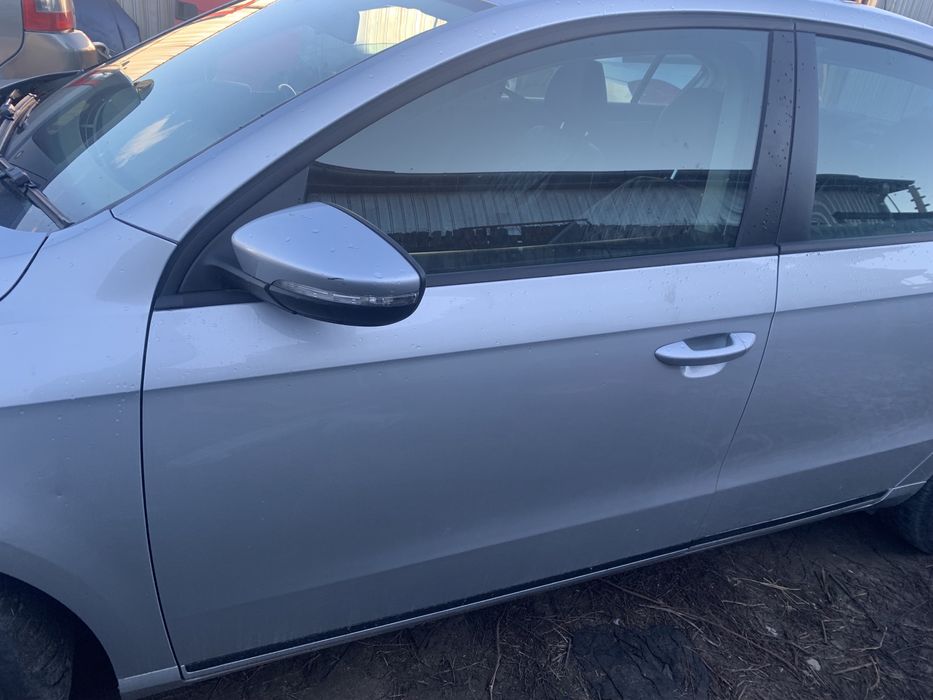 Usa/Portiera Stanga/Dreapta Fata/Spate VW Passat B7