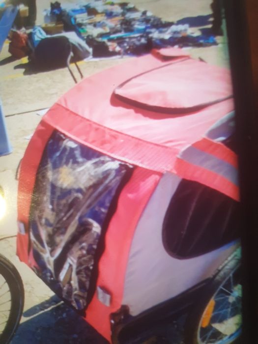 Remorca de bicicleta roti pe 20 în stre foarte buna