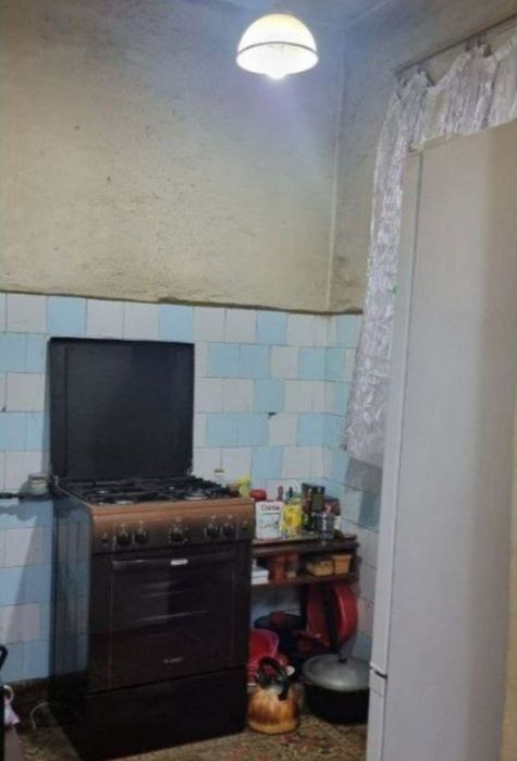 Продажа 1/4/4 на Юнусабад-11, 38 кв.м