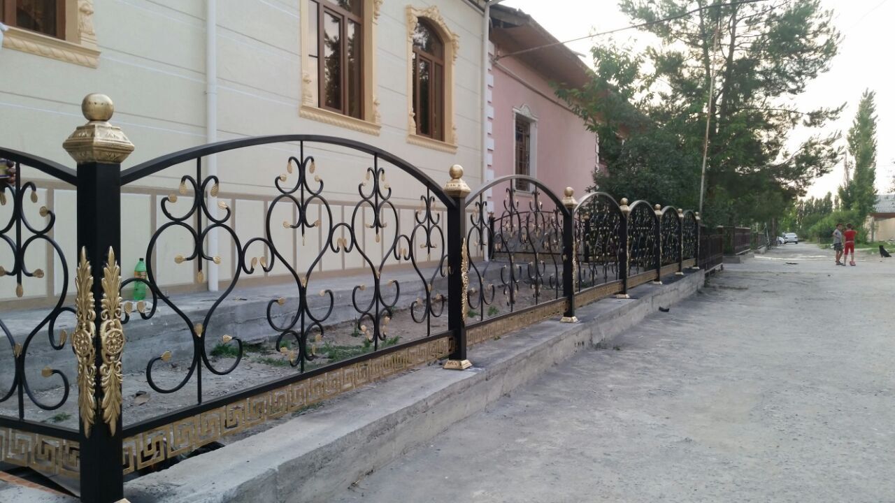Darvoza reshotka perila naves kaletka kazirok xizmatlari taklif etamiz