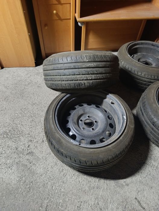 Продам резину на раскатанный дисках