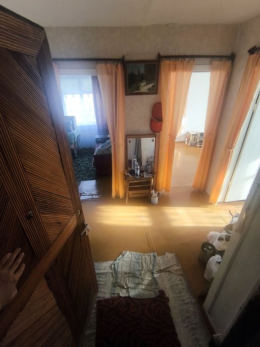 Продаю 3-ех комнатную квартиру